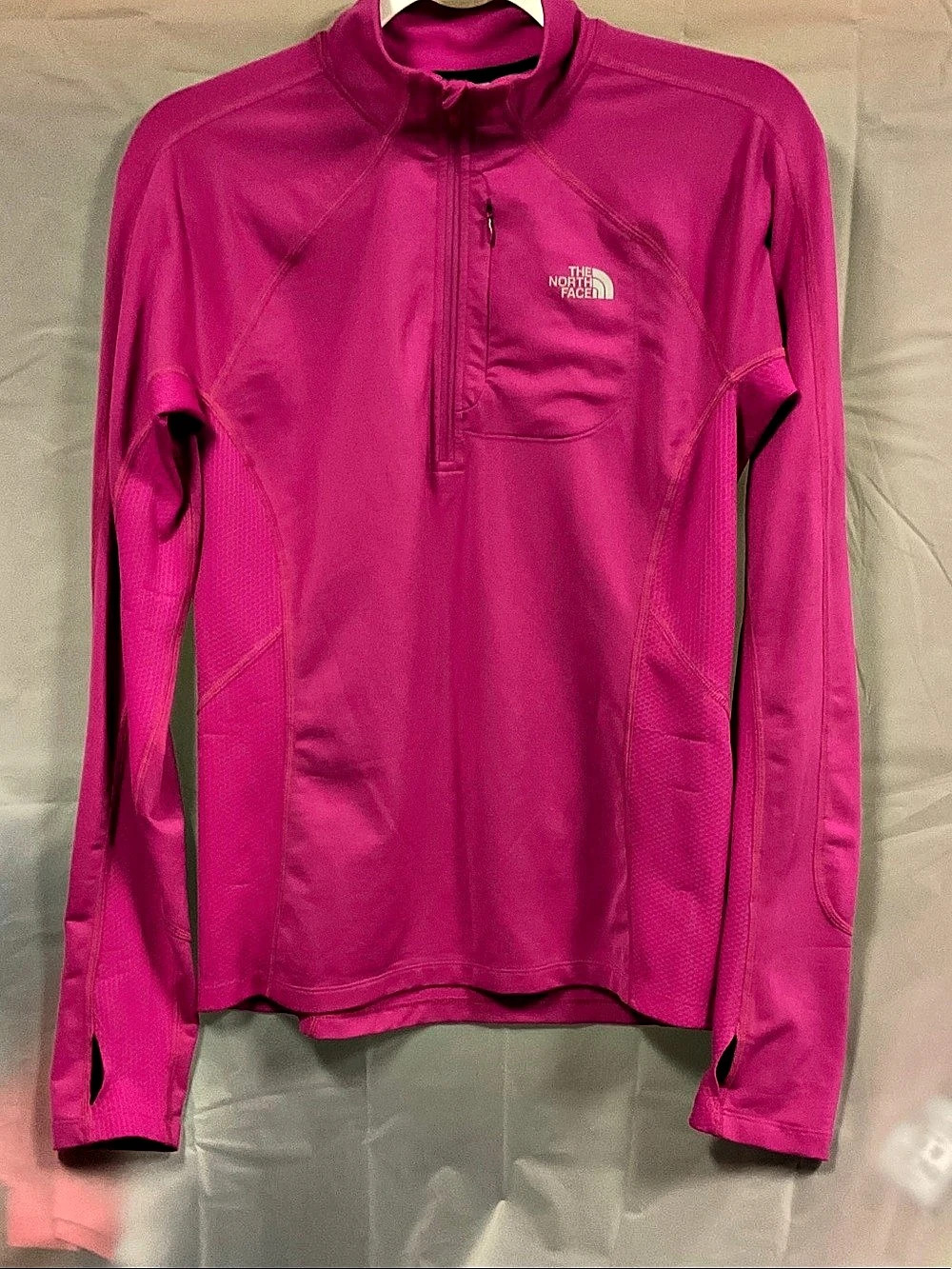 The North Face VaporWick 1/4-Zip Pullover Pink Medium